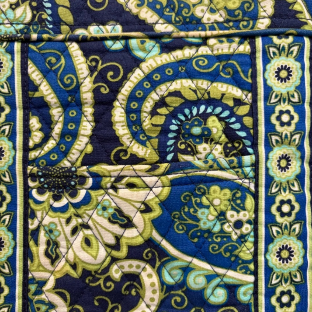 Vera Bradley Rhythm & Blues (Retired) Two Handle Medium Sized Tote Bag EUC - Picture 4 of 7